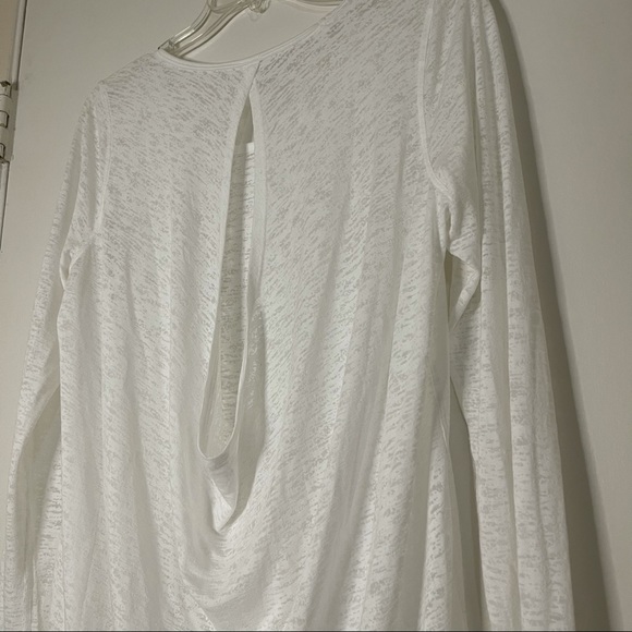 SOLD🎉LULULEMON White Key Burnout Long Sleeve tee - Picture 5 of 5
